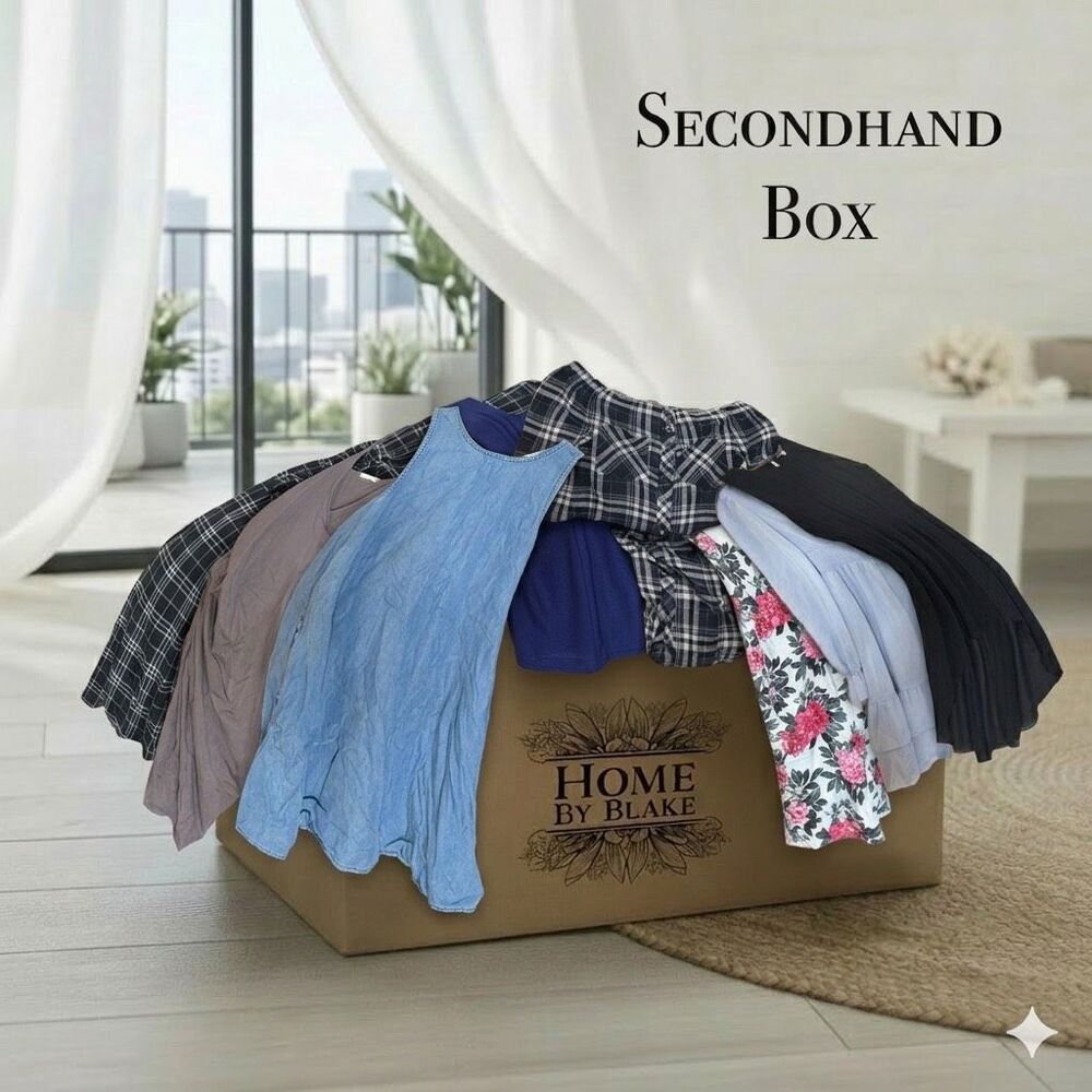 Express Beachlunchlounge 8pc Capsule Wardrobe Size Small Secondhand Box